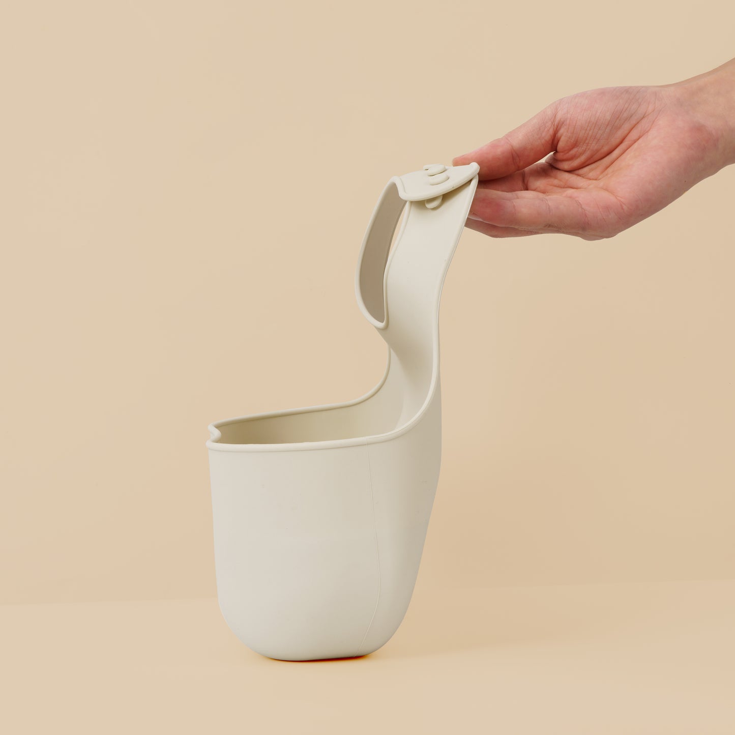 YOBIB Travel Bib - Beige