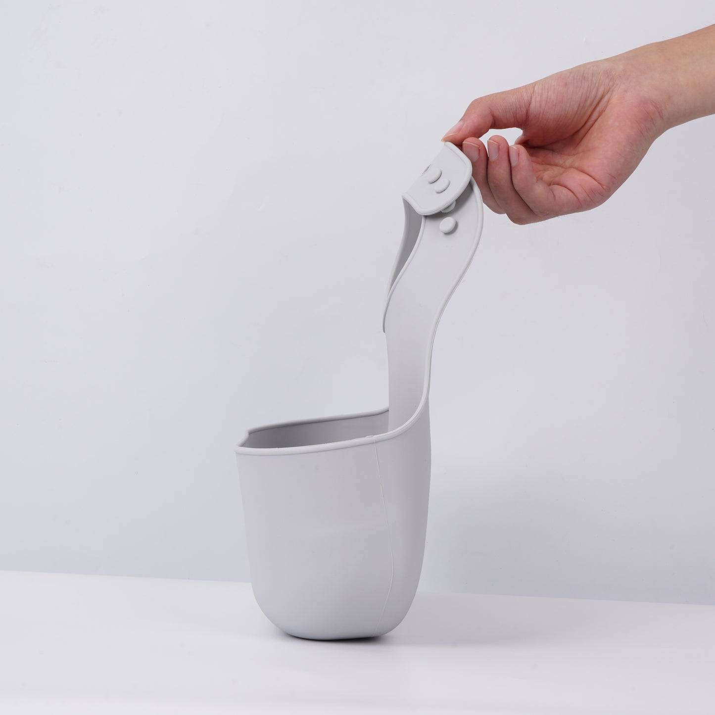 YOBIB Travel Bib - Grey